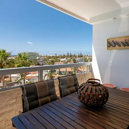 Esther's Sea View Apartment *