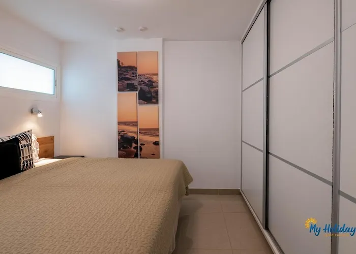 דירה Esther's Sea View *