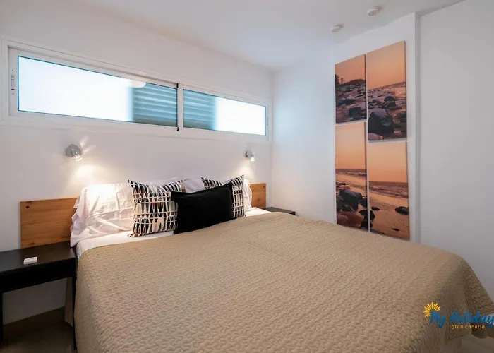 Esther's Sea View * פלאייה דל אינגלז