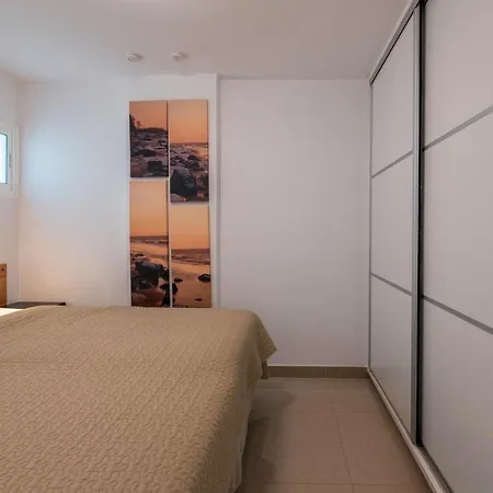 Apartment Esther's Sea View *