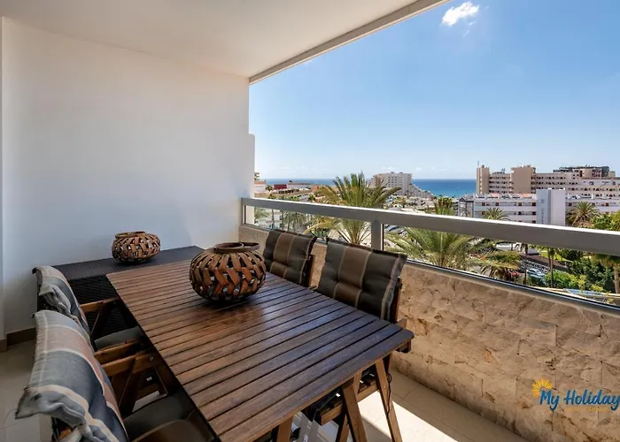 Esther's Sea View