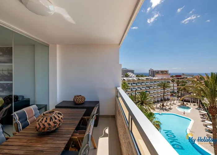 Esther's Sea View
